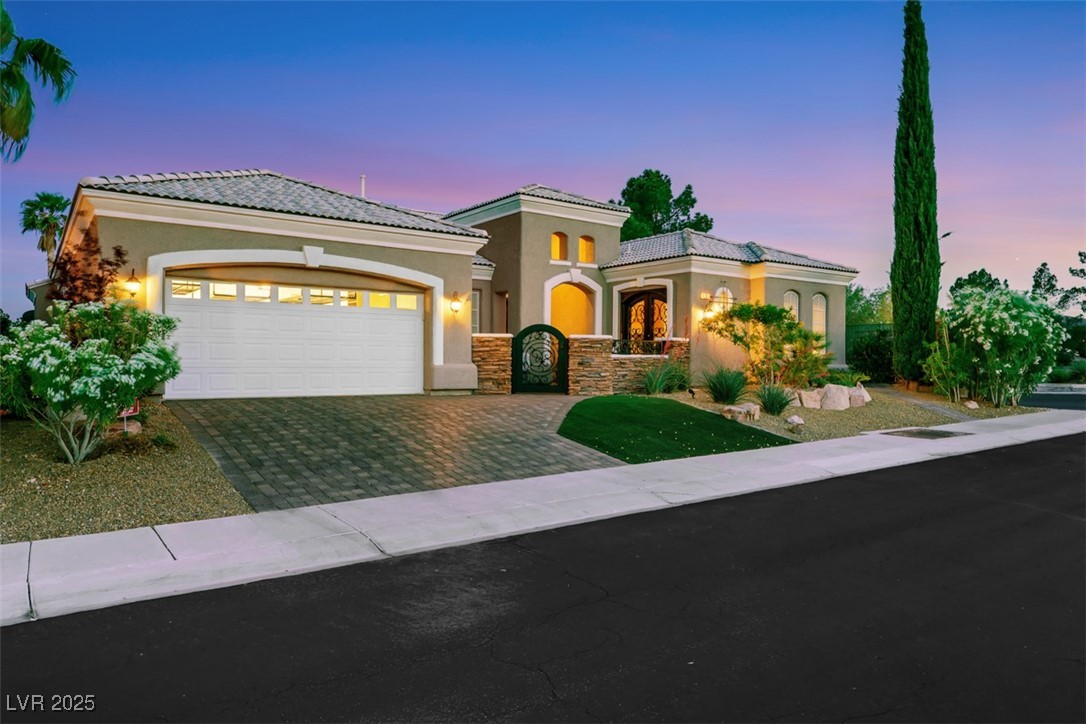 4286 Pacifico Lane