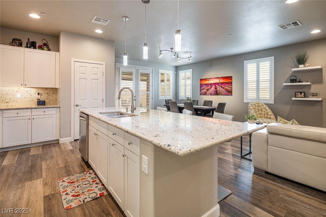 952 Lynne Harbor Avenue, Henderson, Nevada image 13