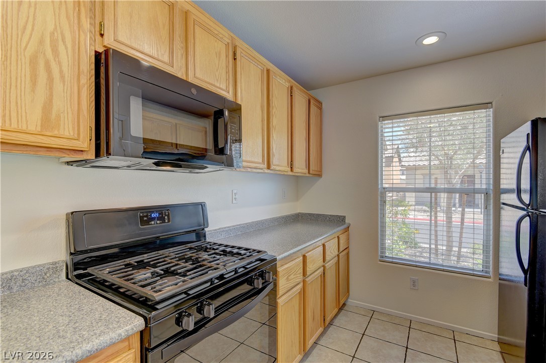4221 Silver Magic Court