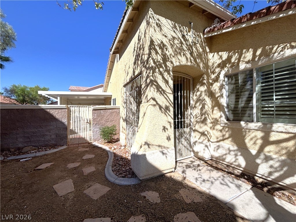 201 THURSTON Street