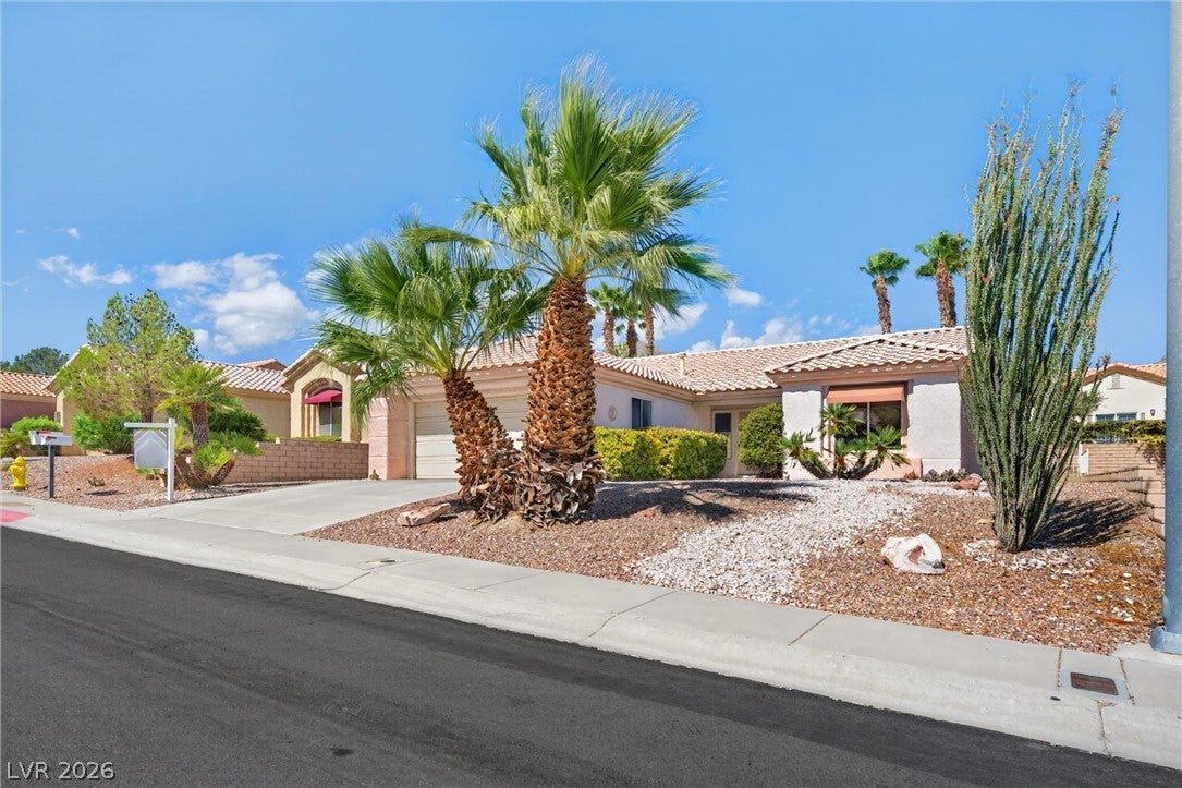 2821 Hanging Rock Drive
