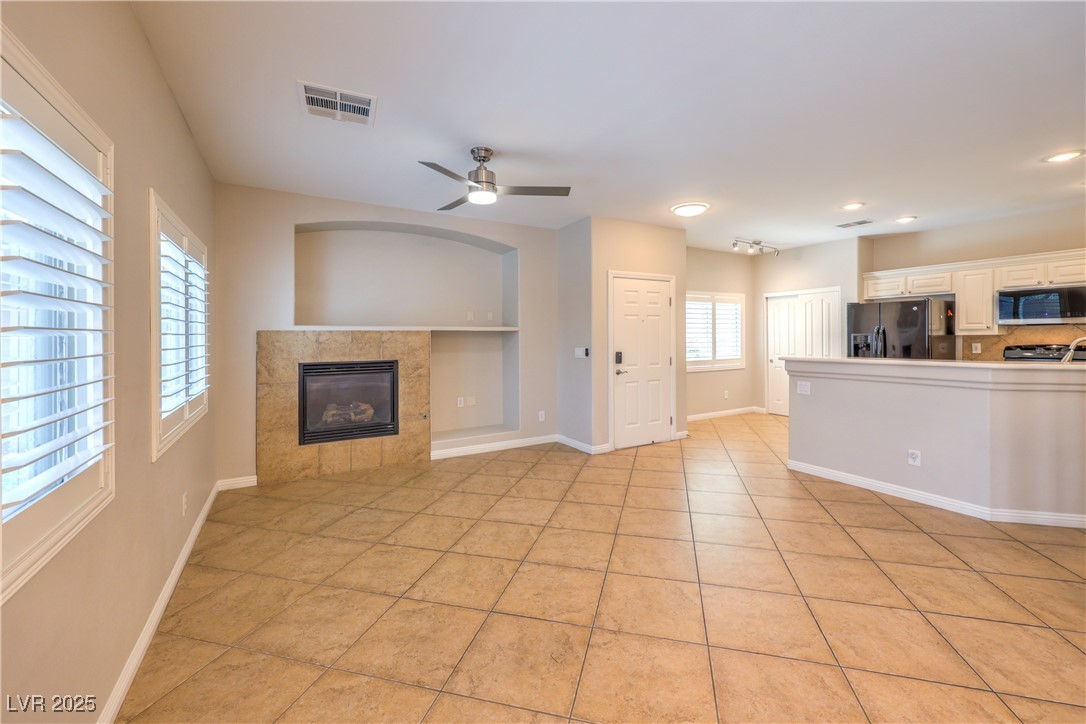 8775 Traveling Breeze Avenue #102, Las Vegas, Nevada image 6