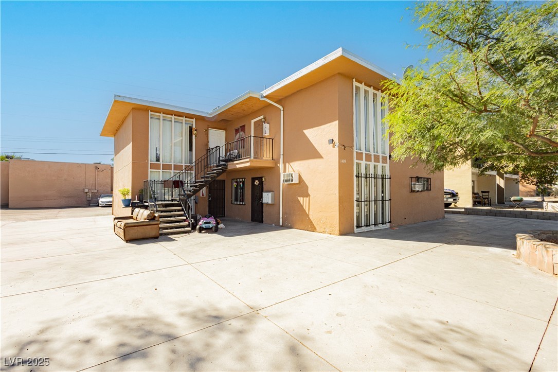 1409 Sombrero Drive