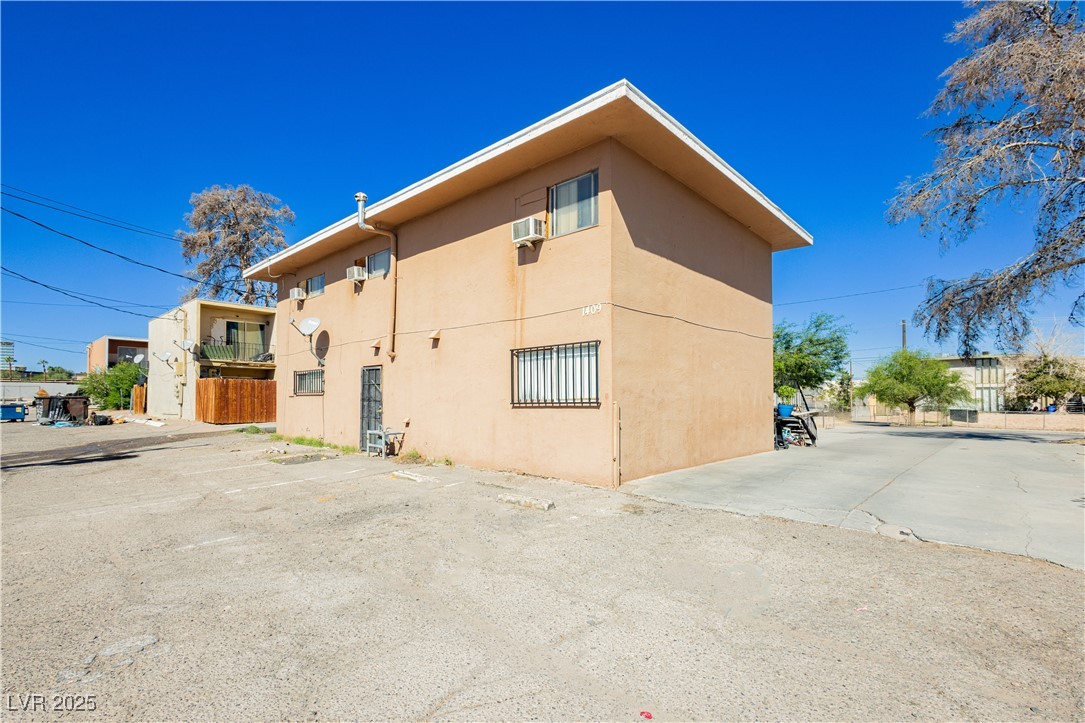 1409 Sombrero Drive