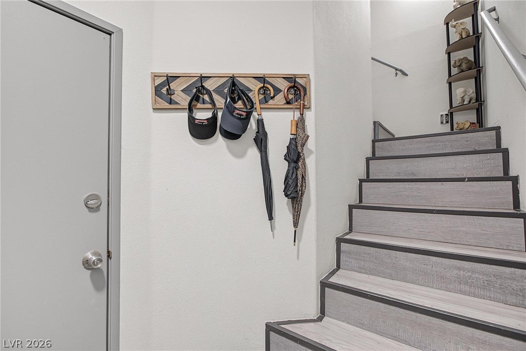 8749 Horizon Wind Avenue 101