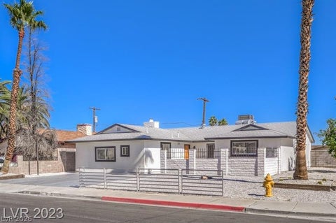 Homes For Rent - 3070 E Carnelian Street<br/> Las Vegas, NV 89121