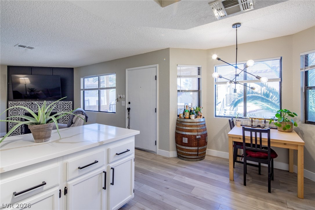 1212 Observation Drive 201
