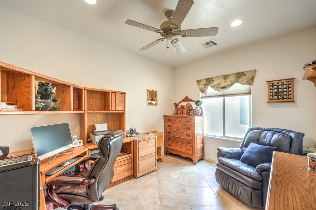 7824 Homing Pigeon Street, North Las Vegas, Nevada image 23