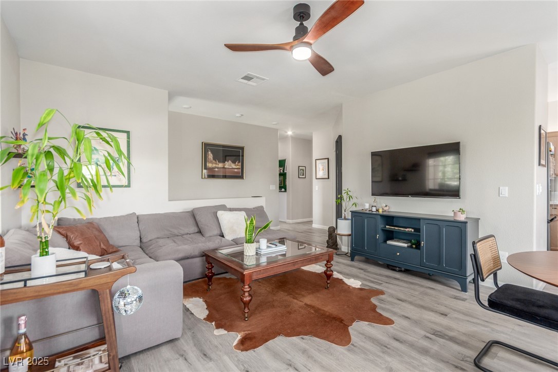 3845 Wiggins Bay Street #202, Las Vegas, Nevada image 7