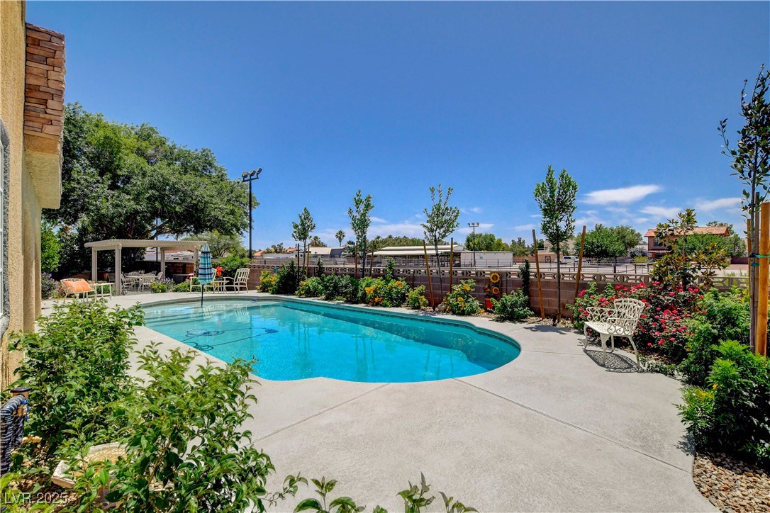 7761 Cowboy Trail