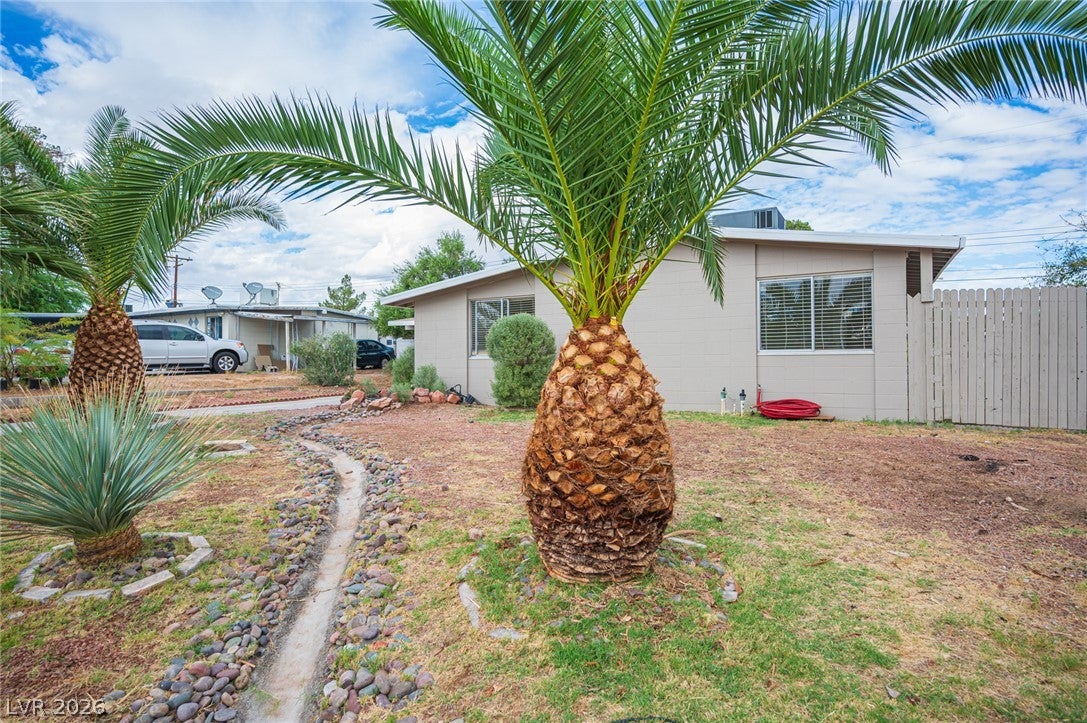 1956 Palora Avenue