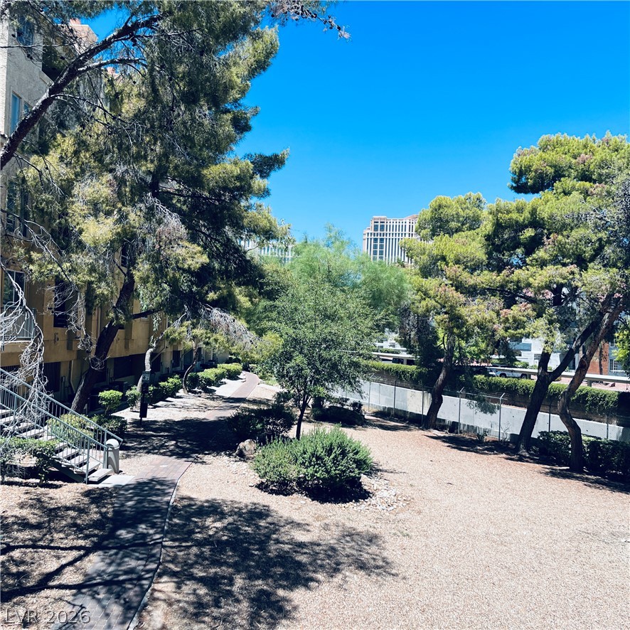 260 E Flamingo Road 118