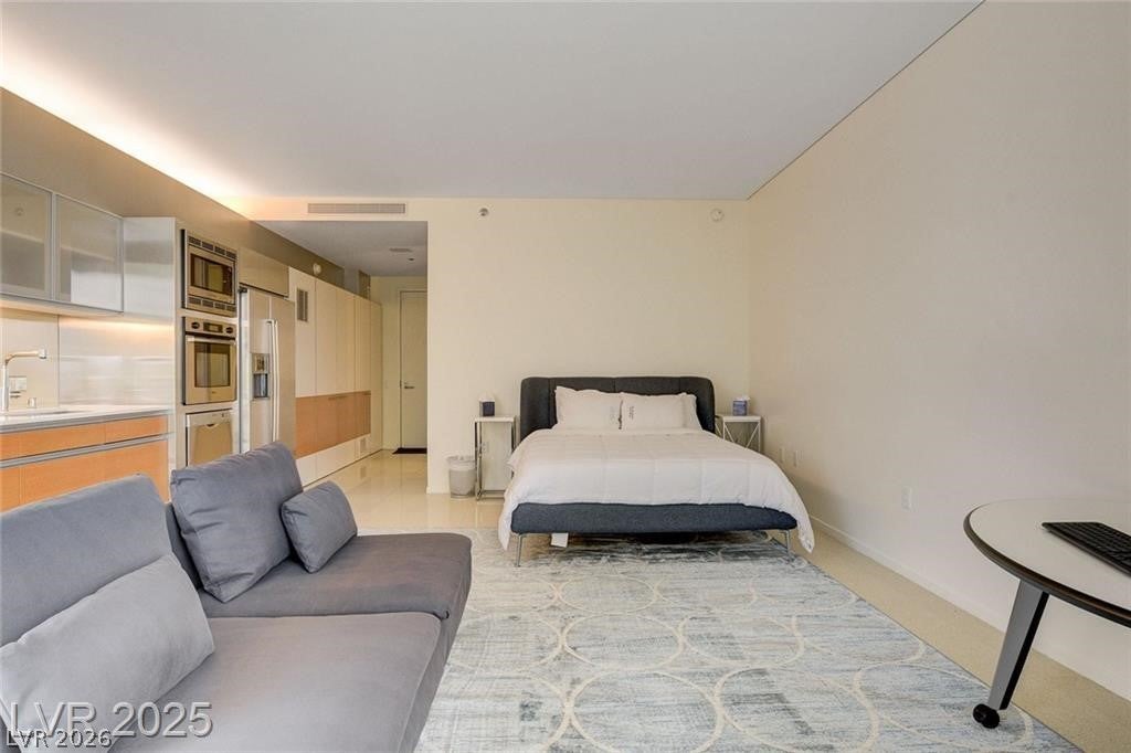 3722 S Las Vegas Boulevard 1010