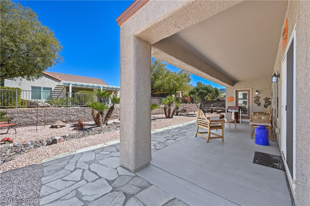 Henderson, Nevada 89044, United States, 2 Bedrooms Bedrooms, ,2 BathroomsBathrooms,Residential,Active,95162