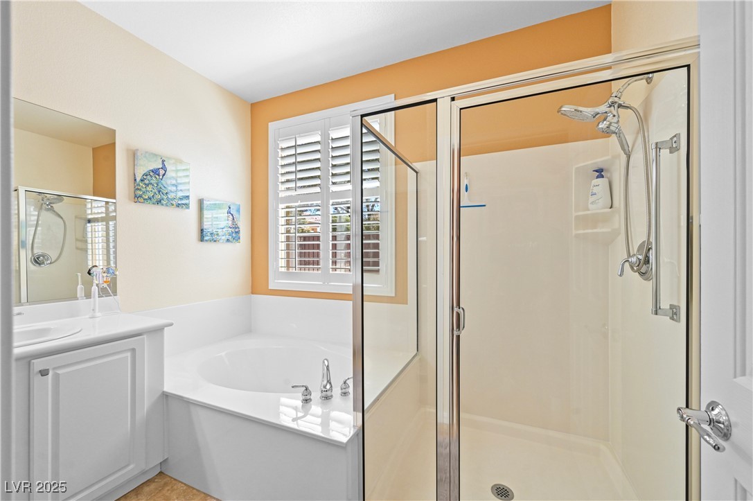 Henderson, Nevada 89044, United States, 2 Bedrooms Bedrooms, ,2 BathroomsBathrooms,Residential,Active,95162