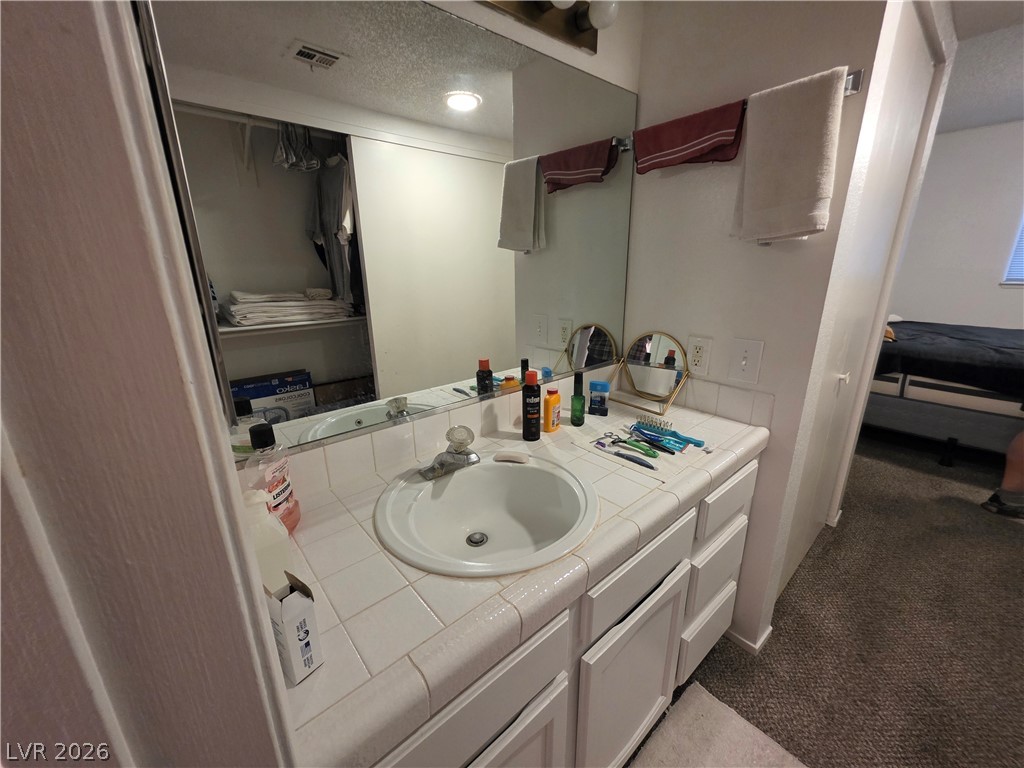 4211 Sanderling Circle 285