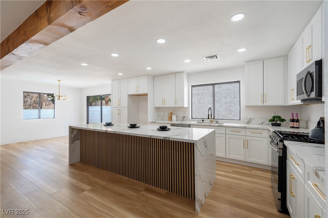 5145 Tennis Court