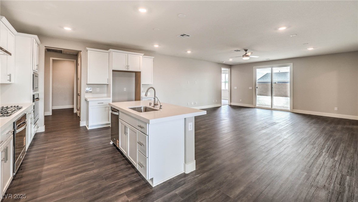 1521 Kaylis Cove Place 15