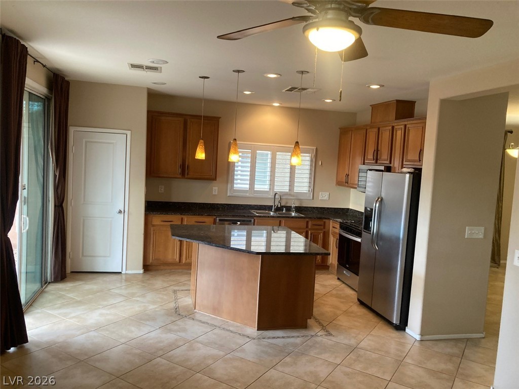 11825 NEWPORT VIEW Street N/A