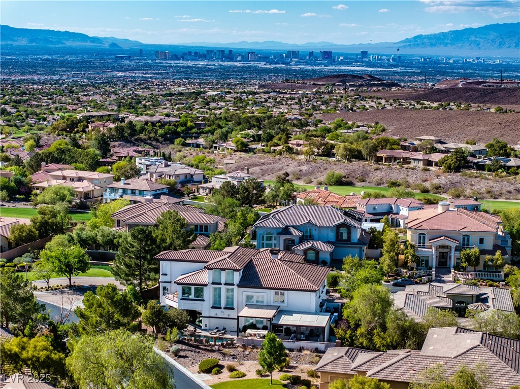 2 Yorkridge Court, Henderson, Nevada image 2