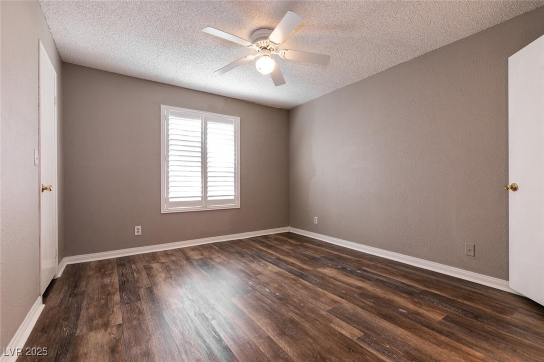 Las Vegas, Nevada 89117, United States, 2 Bedrooms Bedrooms, ,2 BathroomsBathrooms,Residential,Pending,16751