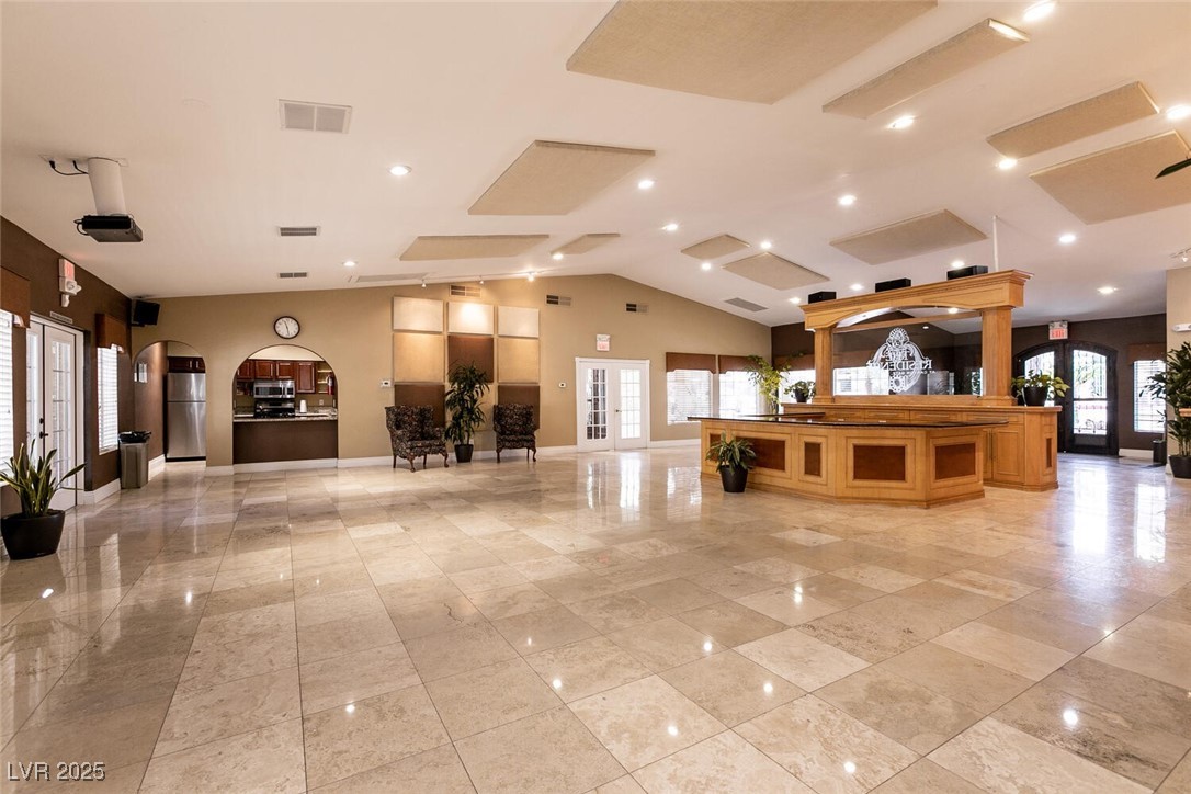 Las Vegas, Nevada 89117, United States, 2 Bedrooms Bedrooms, ,2 BathroomsBathrooms,Residential,Pending,16751