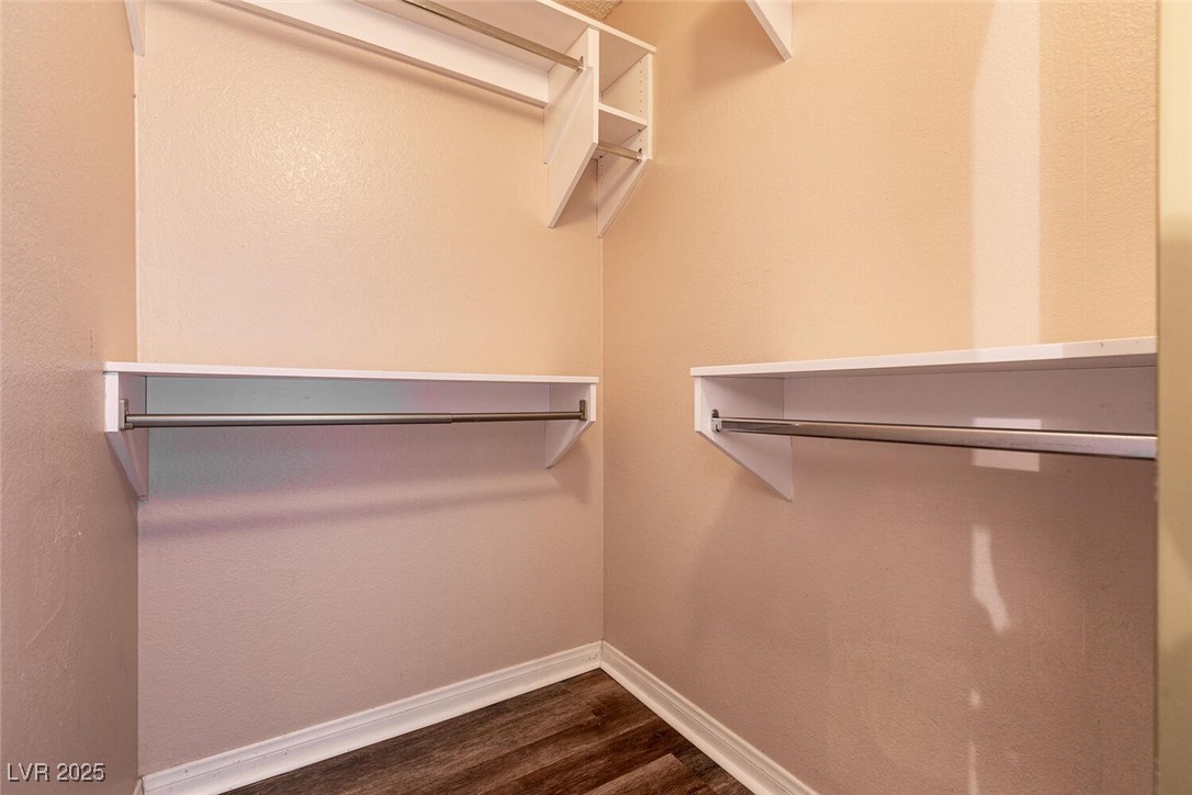 Las Vegas, Nevada 89117, United States, 2 Bedrooms Bedrooms, ,2 BathroomsBathrooms,Residential,Pending,16751