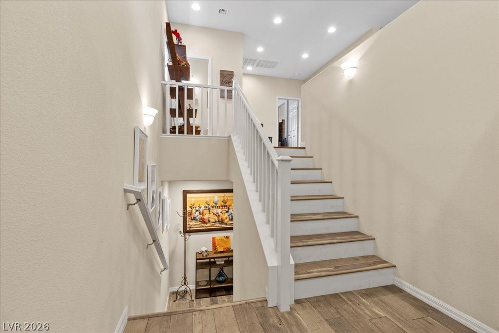 8304 Nebula Cloud Avenue