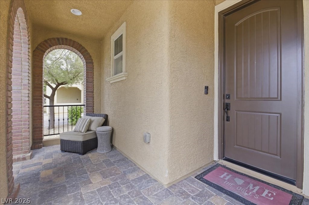 2532 Sable Creek Street