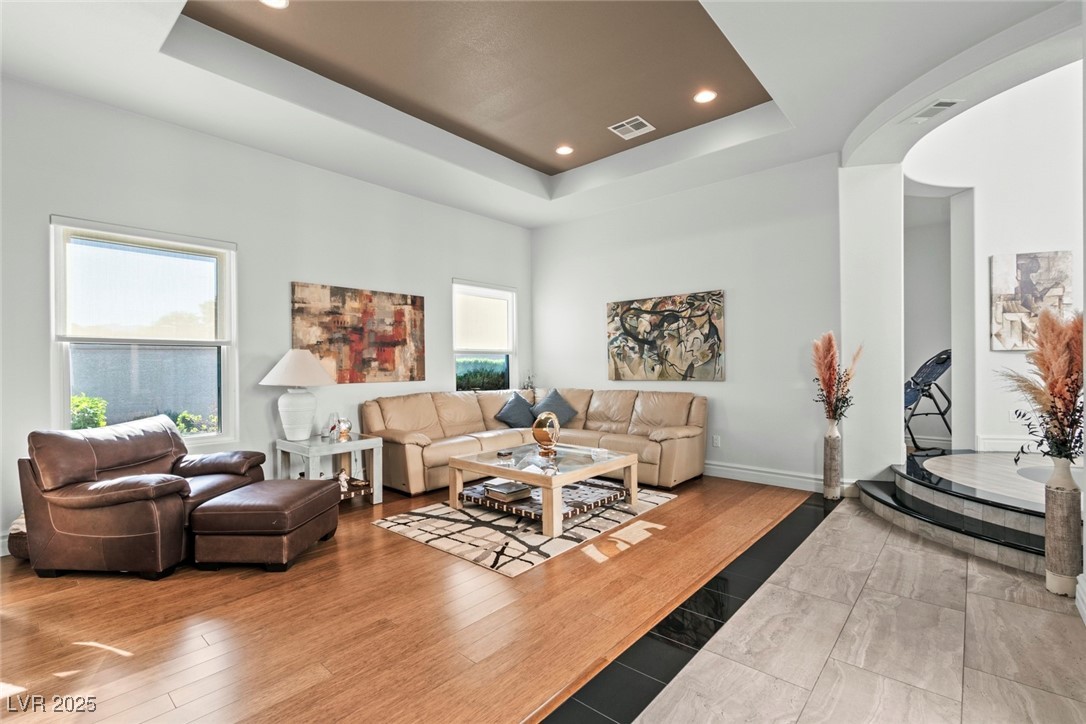 9301 Queen Charlotte Drive