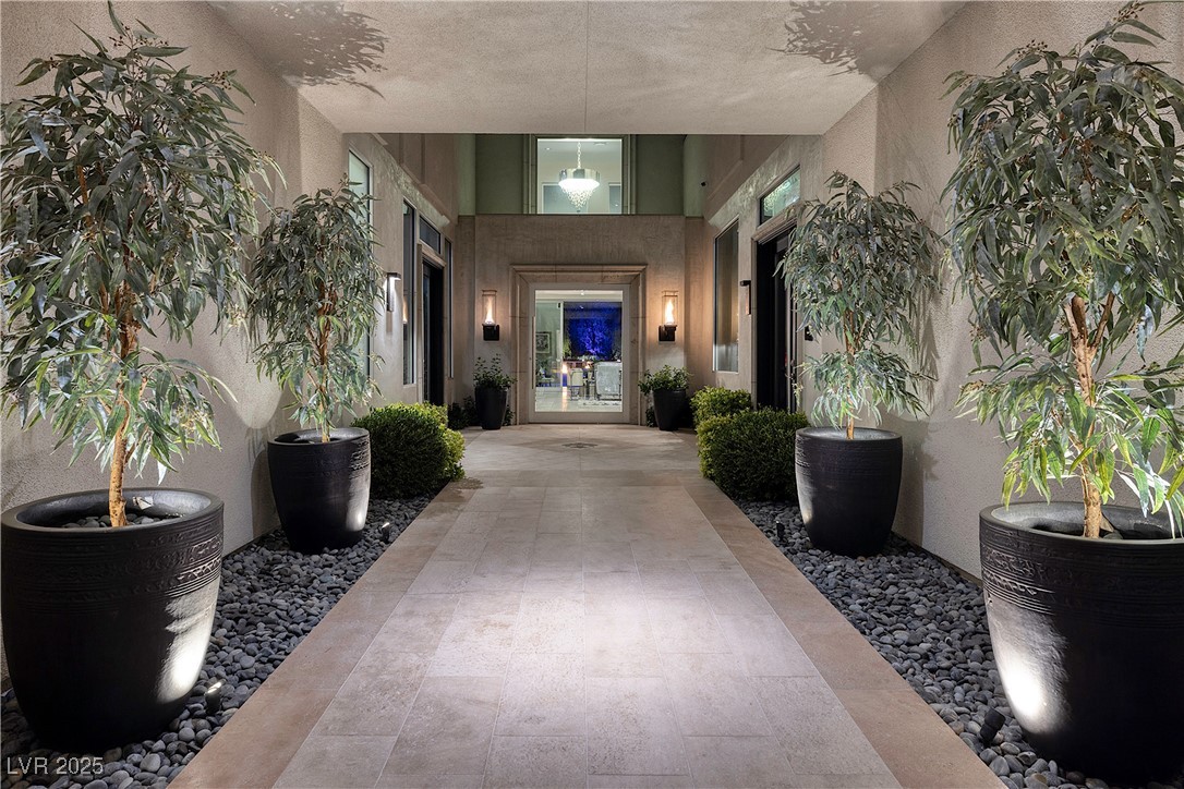 2323 Pinto Lane