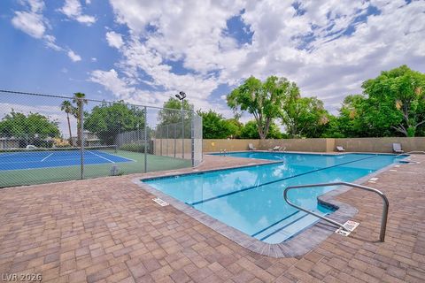 Photo of 1417 Elizabeth Avenue #4, Las Vegas, NV 89119 (MLS # 2783251)