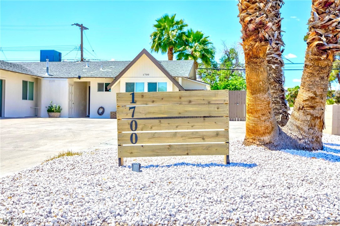 Properties 1 1700 Ivanhoe Way