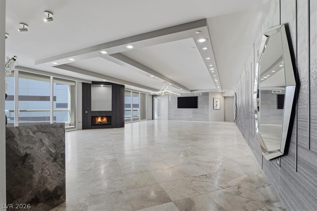 2877 Paradise Road 1701