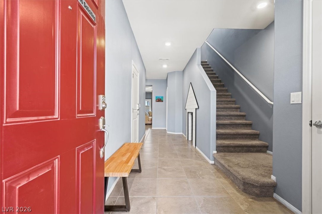 3835 Berenices Avenue