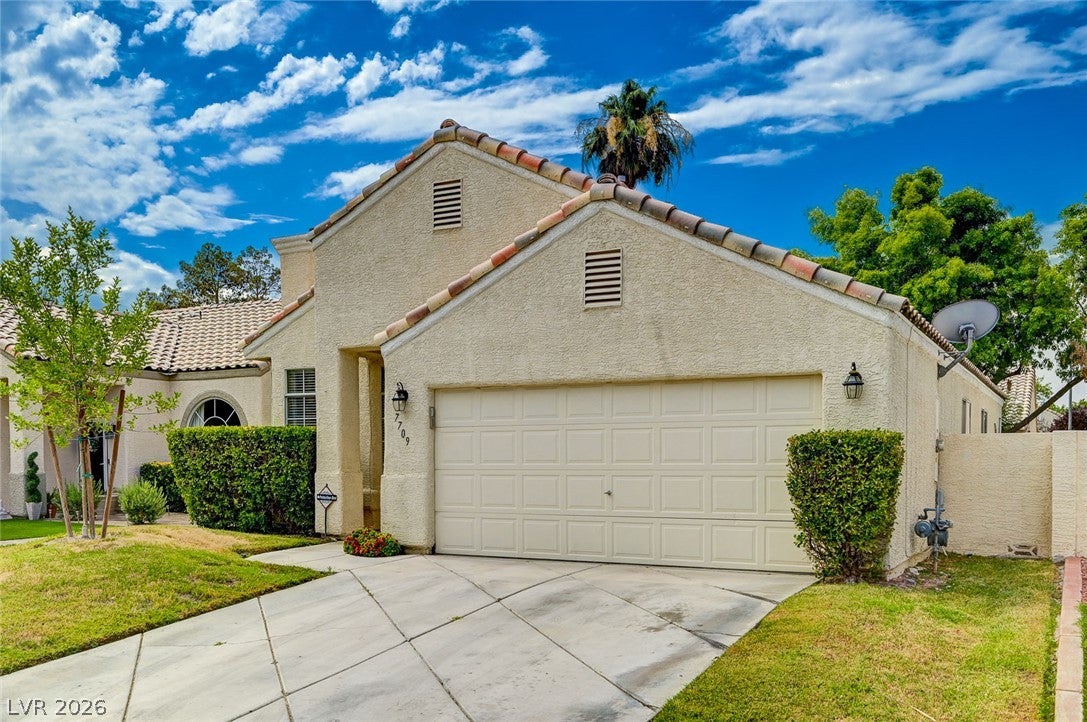 7709 Beach Falls Court