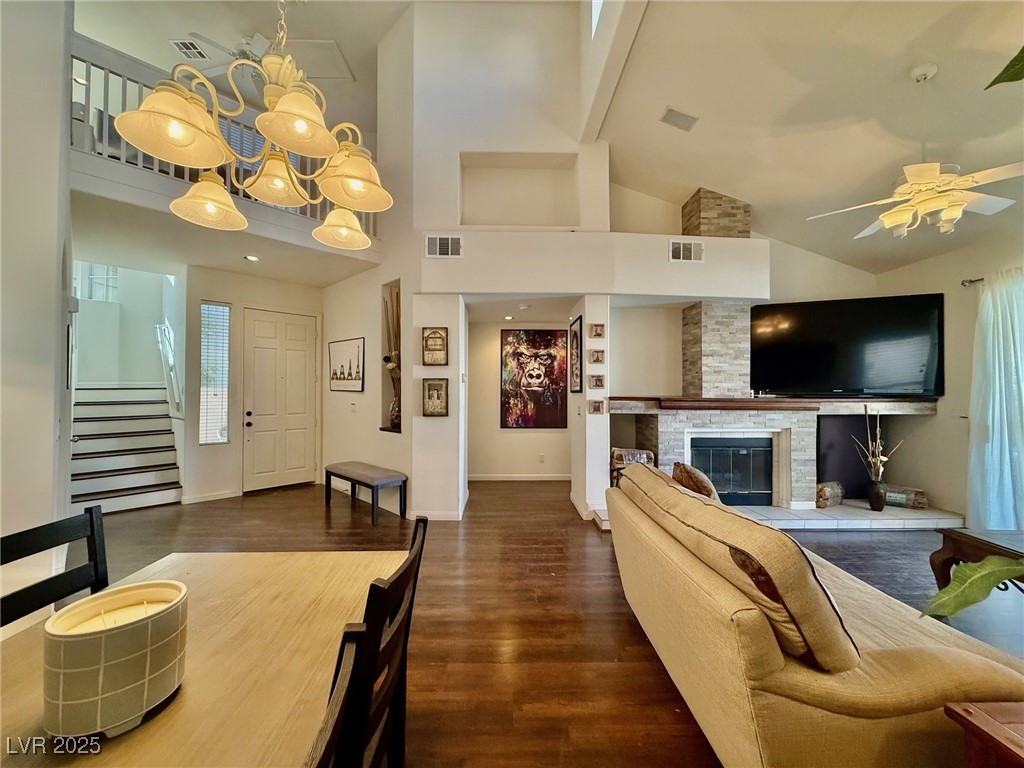 1704 Cordoba Canyon Street, Las Vegas, Nevada image 7