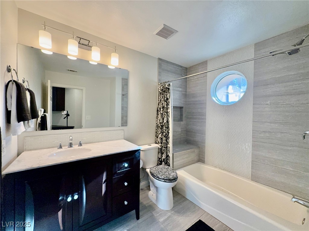 1704 Cordoba Canyon Street, Las Vegas, Nevada image 23