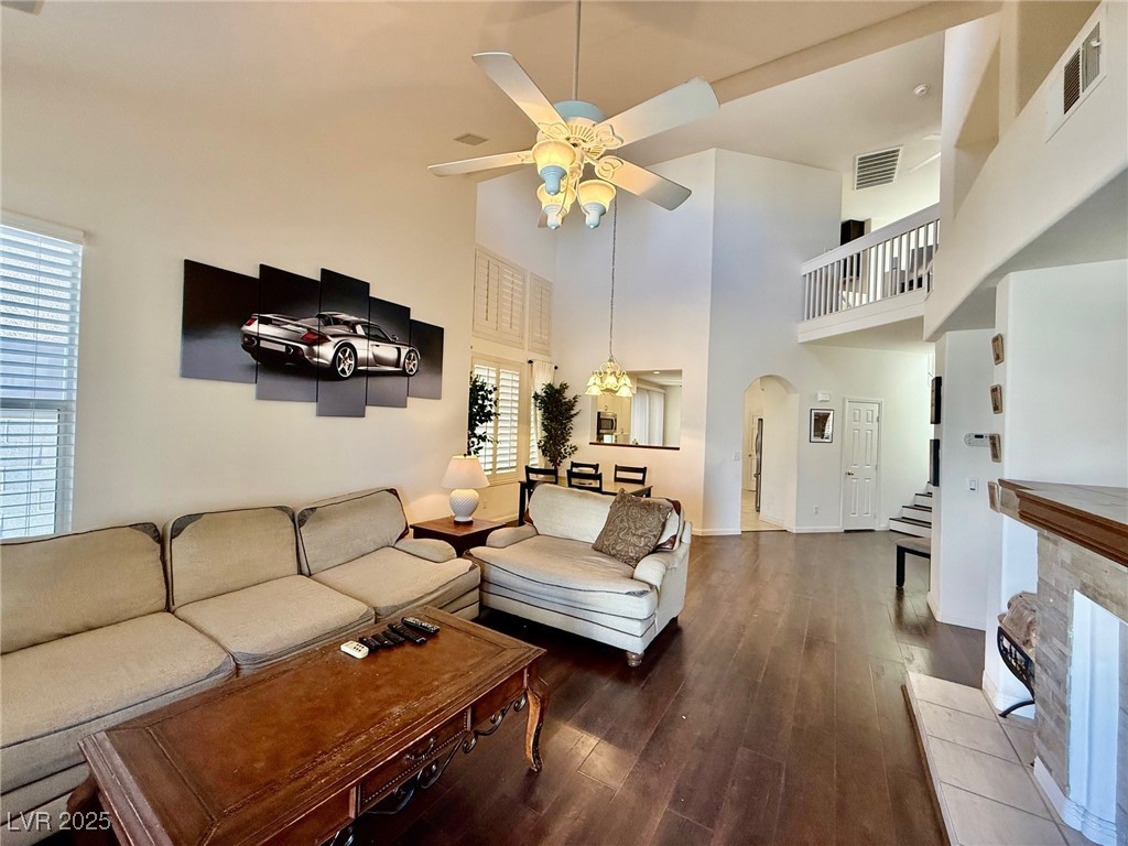1704 Cordoba Canyon Street, Las Vegas, Nevada image 5
