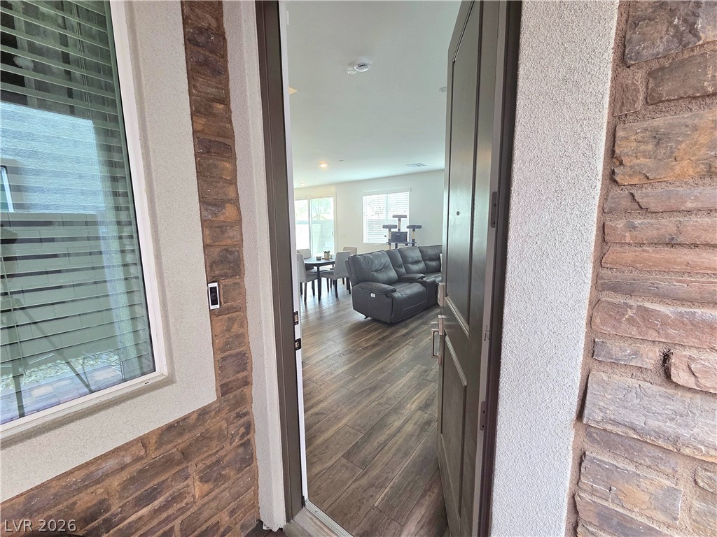 9780 Abel Cliff Street