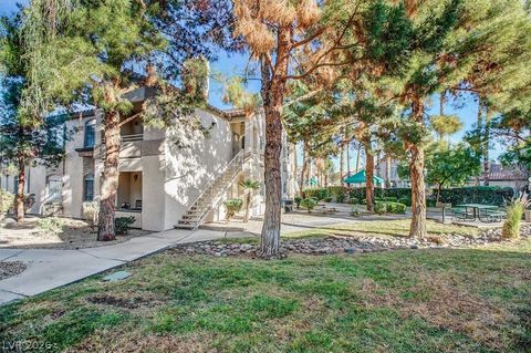 Condo For Rent - 75 N Valle Verde Drive #1821<br/> Henderson, NV 89074