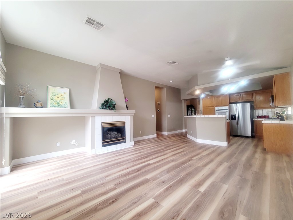 9429 Mountainair Avenue