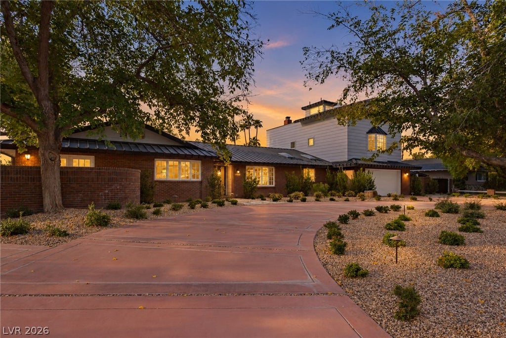 Photo of 3109 Skipworth Drive, Las Vegas, NV 89107 (MLS # 2824666)