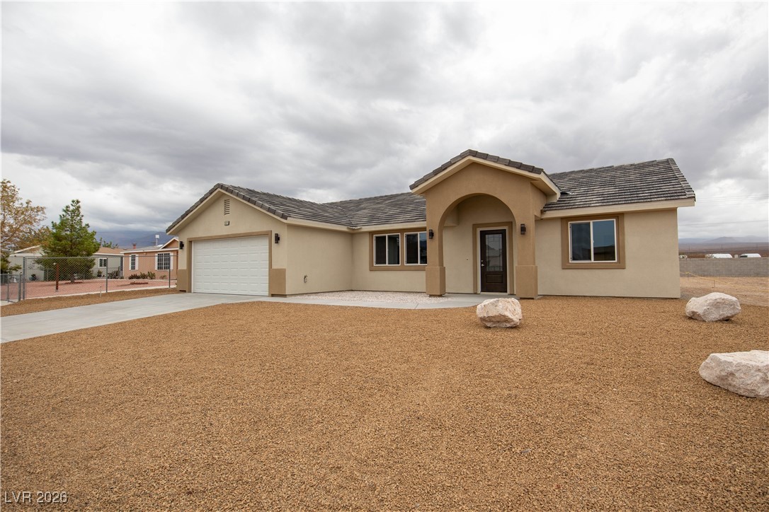 3925 N Mayfield Ranch Road