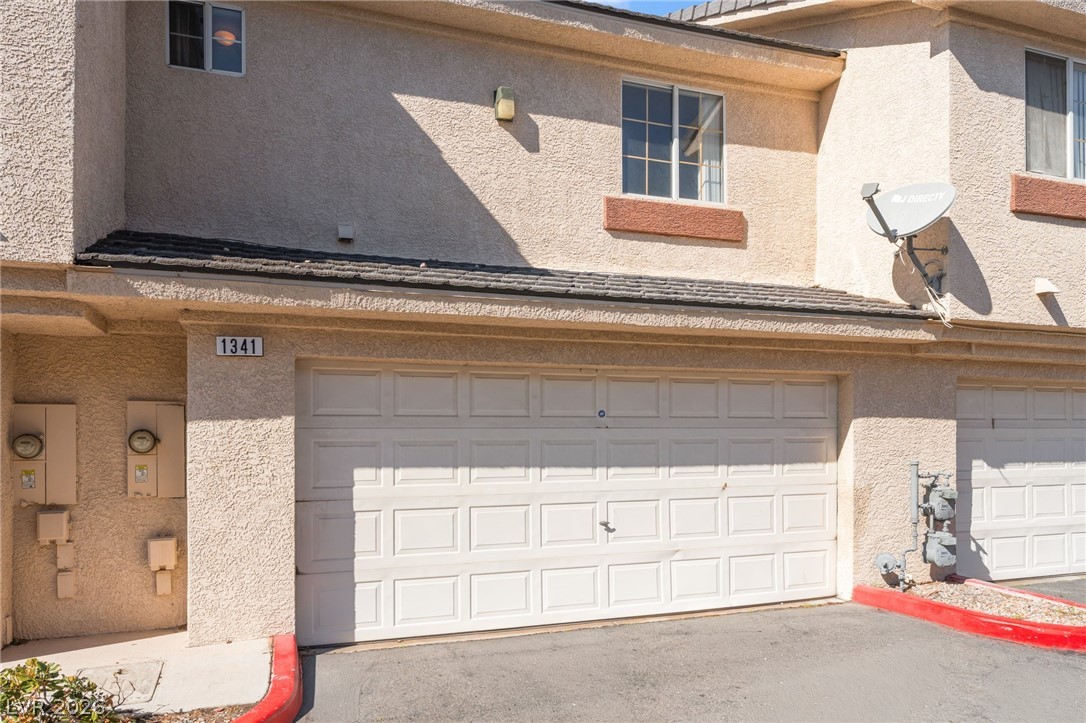 1341 Dusty Creek Street