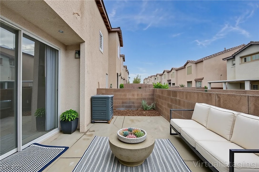 2041 Cary Grant Court