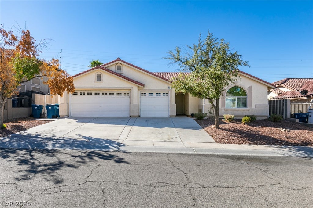 Photo of 6543 Mahogany Peak Avenue, Las Vegas, NV 89110 (MLS # 2824160)