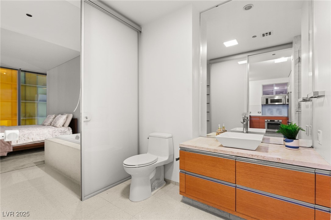 Las Vegas, Nevada 89158, United States, 1 Bedroom Bedrooms, ,1 BathroomBathrooms,Residential,Active,105217