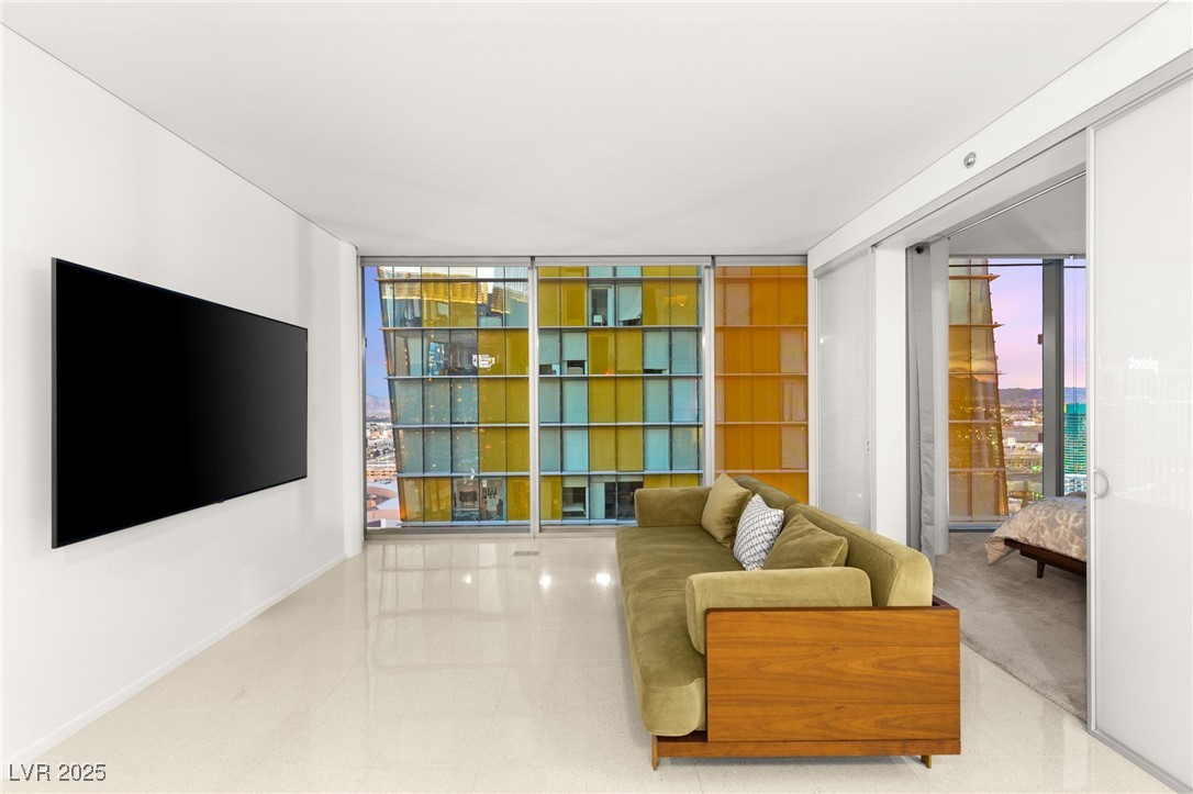 Las Vegas, Nevada 89158, United States, 1 Bedroom Bedrooms, ,1 BathroomBathrooms,Residential,Active,105217