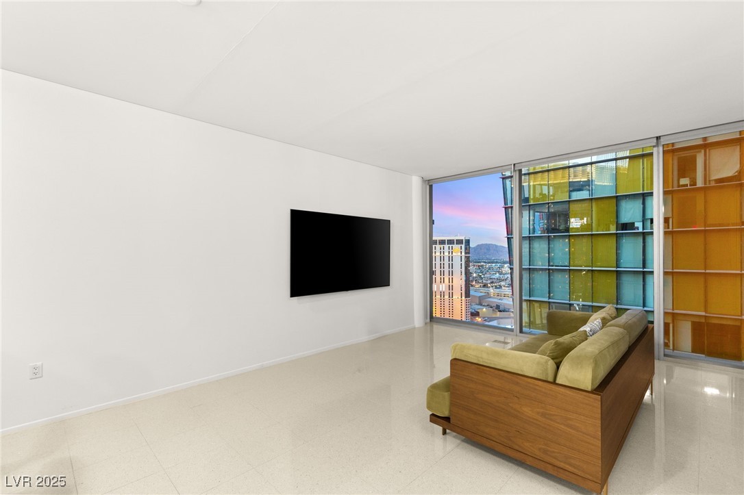 Las Vegas, Nevada 89158, United States, 1 Bedroom Bedrooms, ,1 BathroomBathrooms,Residential,Active,105217